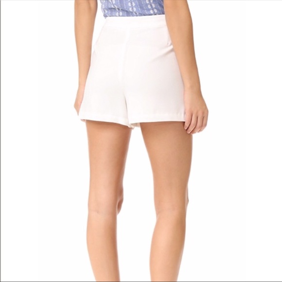 Wayf Rykand Ruffle High Waist Short (2) - Picture 4 of 6